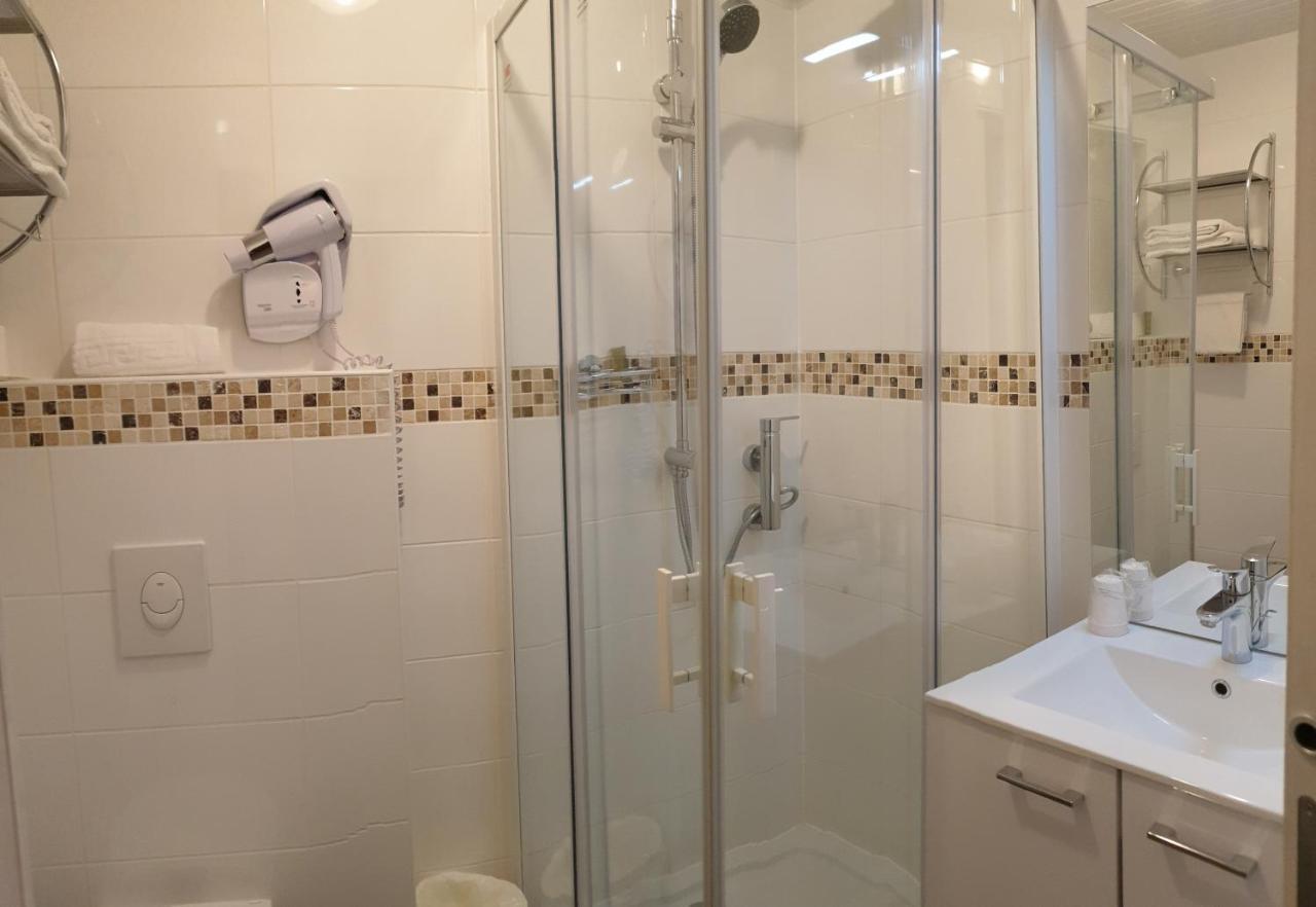 Fasthotel Le Rale Des Genets - Un Hotel Fh Collection Dun-sur-Meuse 외부 사진